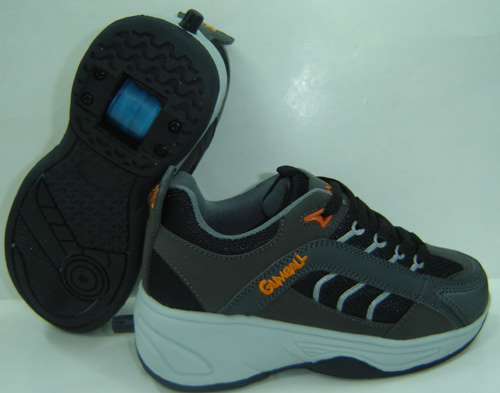 轮子鞋（DSC00011）