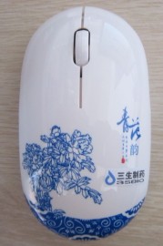中国特色青花无线鼠标