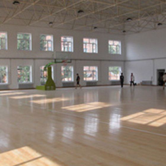 枫木A级定制篮球场馆实木地板 一级硬木运动体育地板