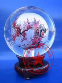 水晶内画球，水晶内雕球，上海特色水晶球，水晶摆件
