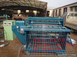安平恒泰HT1600养殖用网排焊机