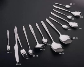 揭阳高档西餐具不锈钢牛排刀叉勺子欧式主餐刀外贸不锈钢刀叉勺