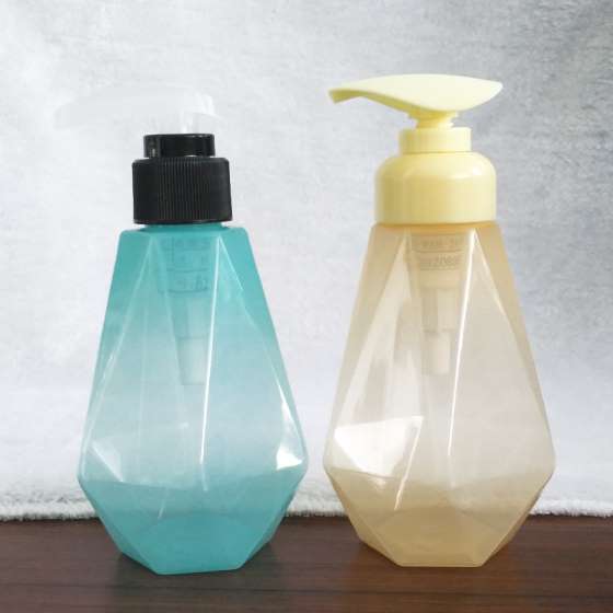 汕头高派公司专业生产洗手液瓶可定制颜色、贴标、印刷