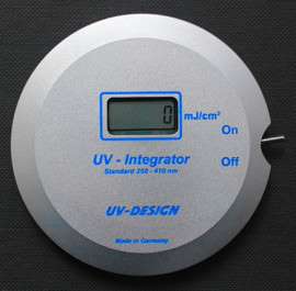 德国UV能量计 UV-140 紫外能量计 耐高温程度好