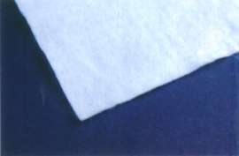 厂家长期供应欧美亚白色国标400g聚酯长丝土工布